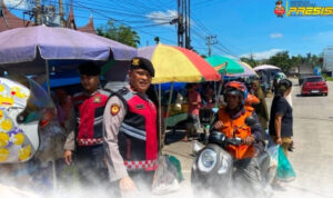patroli-sat-samapta-polres-dharmasraya-di-pasar-sikabau-untuk-menjaga-keamanan-253004-100415