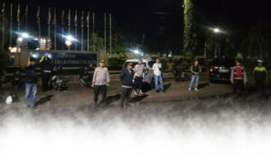 personel-gabungan-polres-dharmasraya-gelar-patroli-kryd-dan-tertibkan-balap-liar-di-pulau-punjung-253004-110659