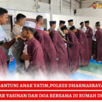 santuni-anak-yatim-polres-dharmasraya-gelar-yasinan-dan-doa-bersama-di-rumah-dinas-253004-115707